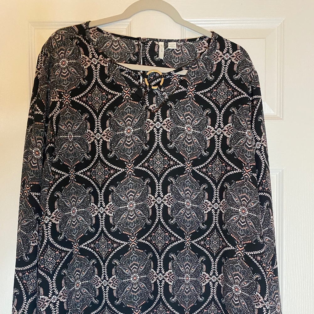 BRAND NEW Size 18/20 Blouse